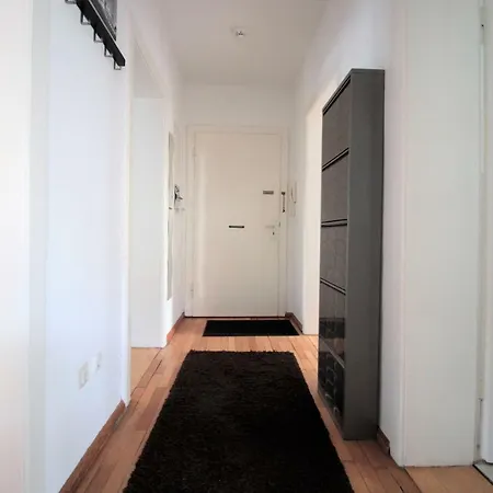 Charming 3-bedroom With Parking Lot *